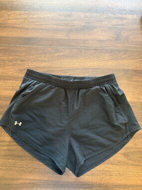 Under Armour Women's Athletic Shorts SM